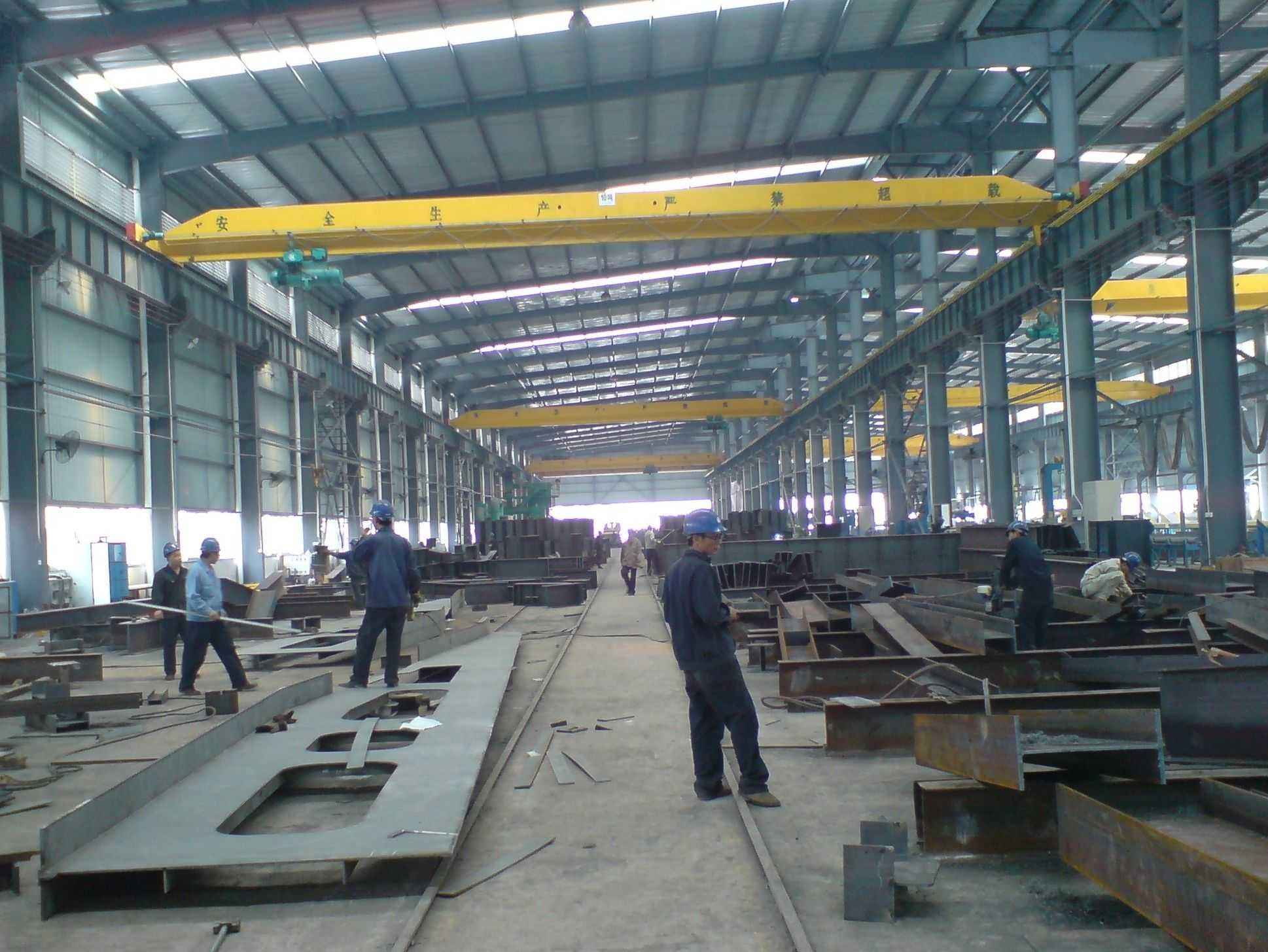 云南昆明鋼結構加工價格動態 今日行情解析與建筑機械設備影響